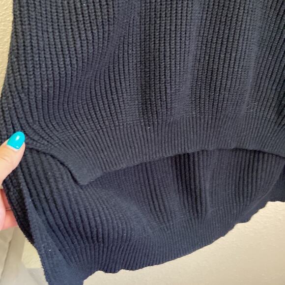 Express Women Oversized Black Raglan Tunic V-Neck Hi and low Sweater Size M - Picture 7 of 9